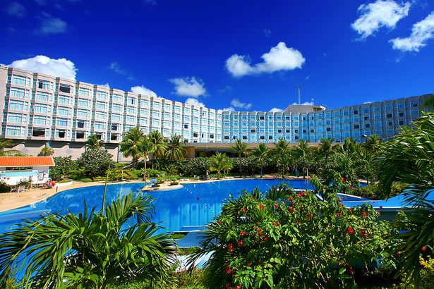 Gov. Ralph Torres Gives Green Light to Online Gambling in Tinian Gov. Ralph Torres Gives Green Light to Online Gambling in Tinian