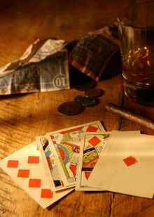 Histoire de poker: une main de cartes d'époque
