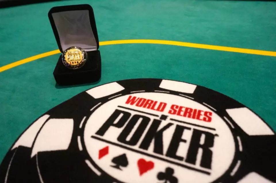 Poker Fans Flock in Las Vegas To Participate in WSOP Poker Fans Flock in Las Vegas To Participate in WSOP
