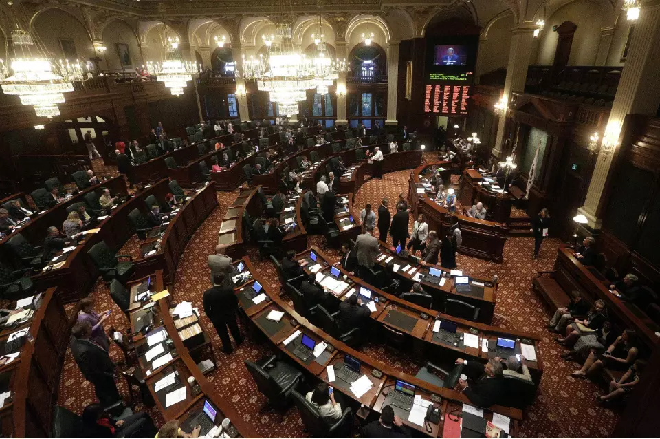 Online Gambling Proposals Advance Illinois Legislative Session with Hundred-To-One Shot To Pass Online Gambling Proposals Advance Illinois Legislative Session with Hundred-To-One Shot To Pass
