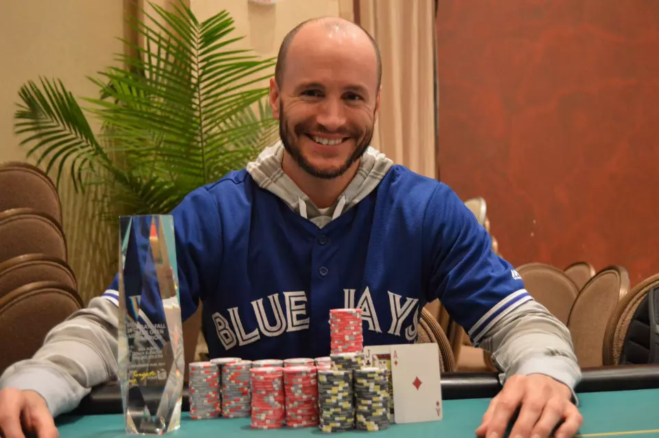 Mike Leah Leads the Championship in the partypoker Live Grand Prix Canada