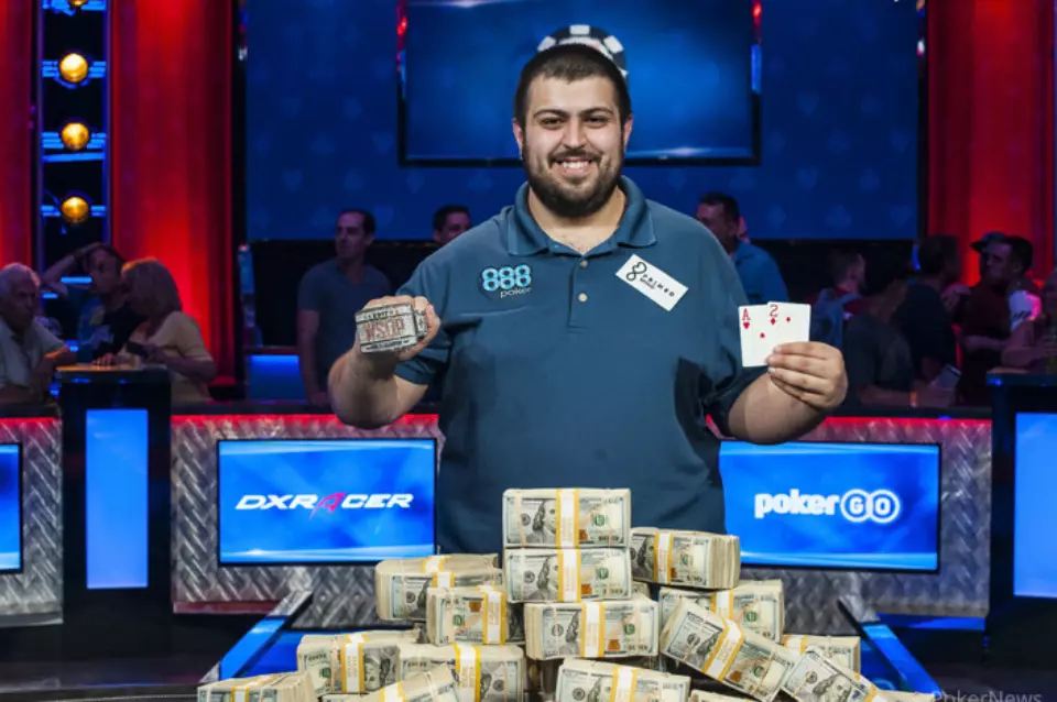 WSOP 2017 Main Event Winner Scott Blumstein Grants His Friends Part of Prize WSOP 2017 Main Event Winner Scott Blumstein Grants His Friends Part of Prize