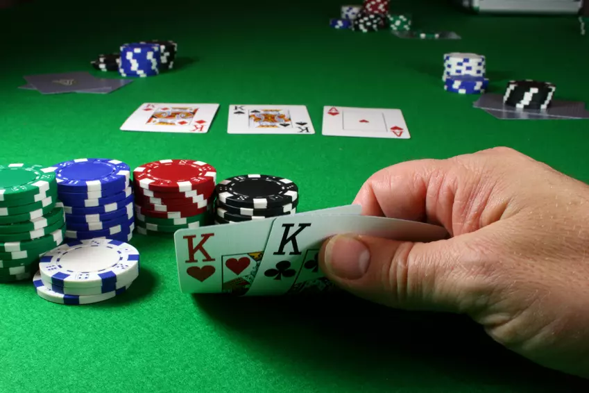 India’s Gujarat State on the Verge of Legalizing Poker India’s Gujarat State on the Verge of Legalizing Poker