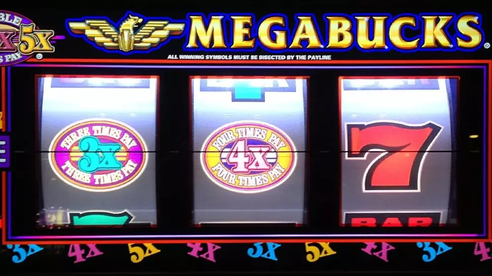 Man HIts Jackpot of $10 million at Fiesta Henderson, Las Vegas Man HIts Jackpot of $10 million at Fiesta Henderson, Las Vegas