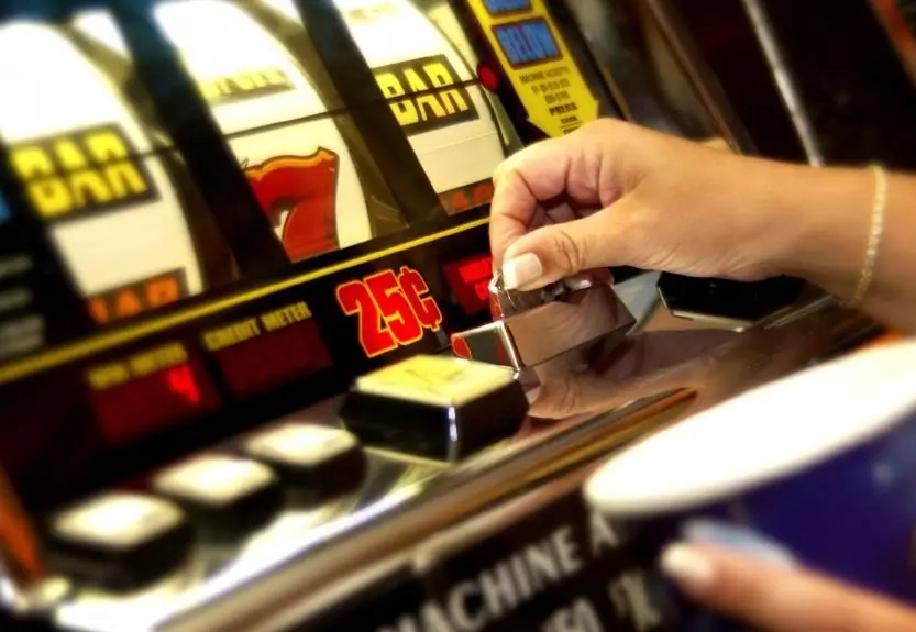 Australian Gambling Experts’ Report Calls for Dangerous Pokies Feature Ban Australian Gambling Experts’ Report Calls for Dangerous Pokies Feature Ban