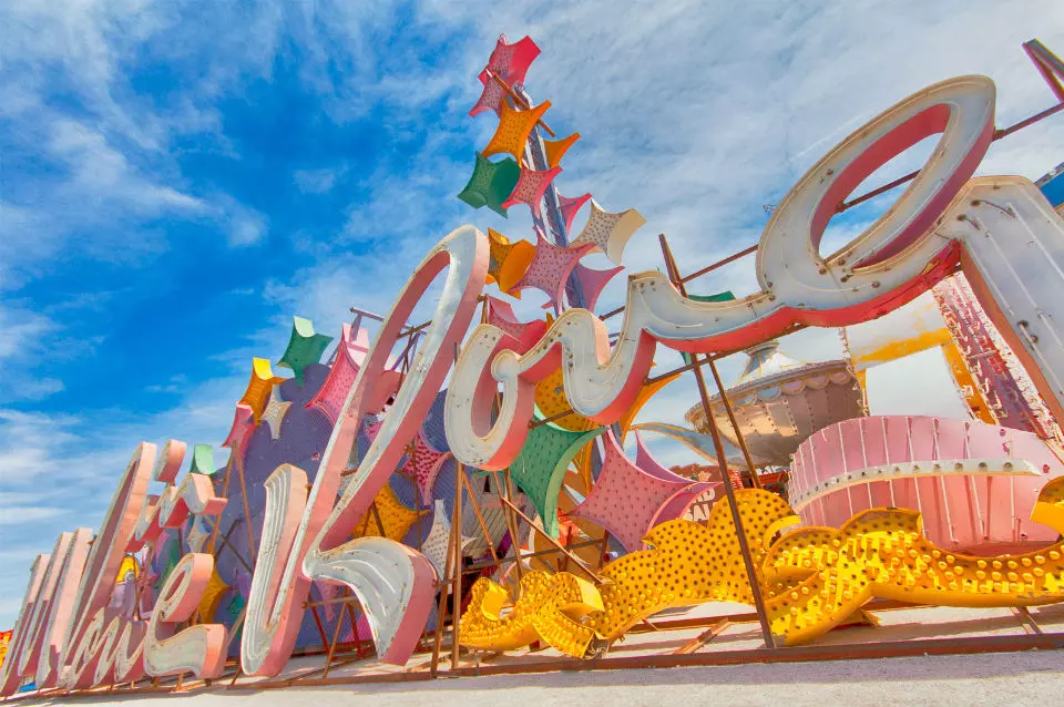 Judge Gives the Nod to Clark County Bid for Former Moulin Rouge Casino Judge Gives the Nod to Clark County Bid for Former Moulin Rouge Casino