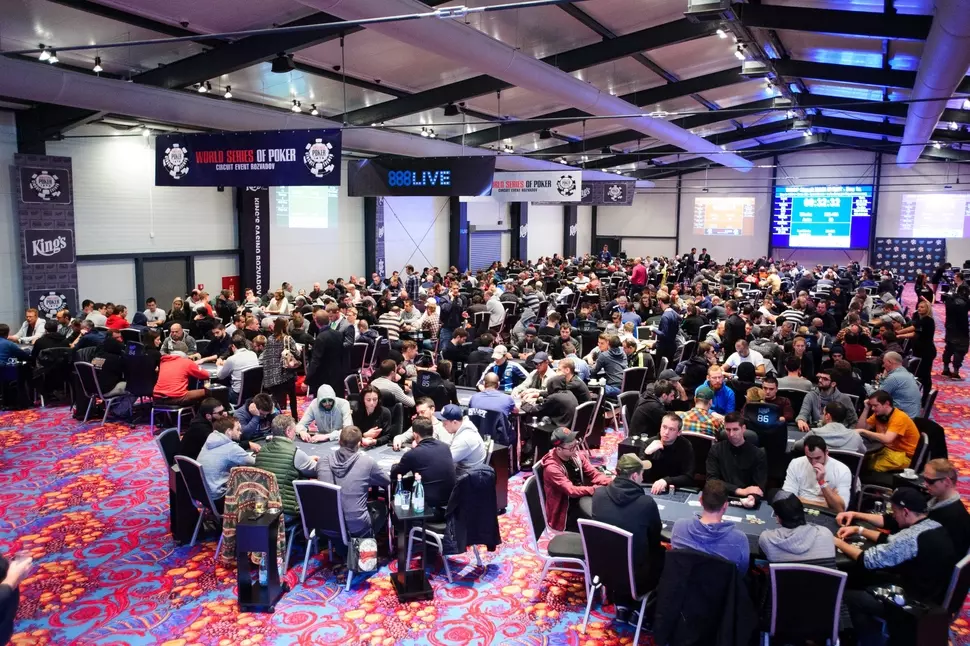 More than 600 Players Go in for WSOP Europe First Gold Bracelet Event