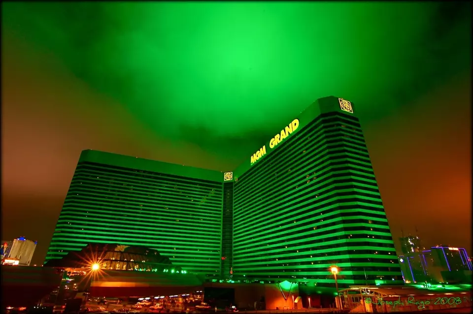 MGM Resorts Partners with eSports Betting Company Unikrn Bringing Tournaments to MGM Grand MGM Resorts Partners with eSports Betting Company Unikrn Bringing Tournaments to MGM Grand