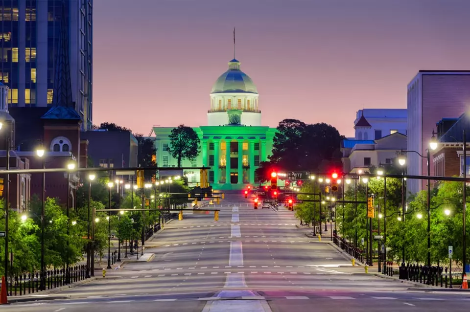 Greyhound Racing Track Owners in Alabama Urge Lawmakers to Allow Constitutional Amendment Seeking Gambling Market Expansion Greyhound Racing Track Owners in Alabama Urge Lawmakers to Allow Constitutional Amendment Seeking Gambling Market Expansion