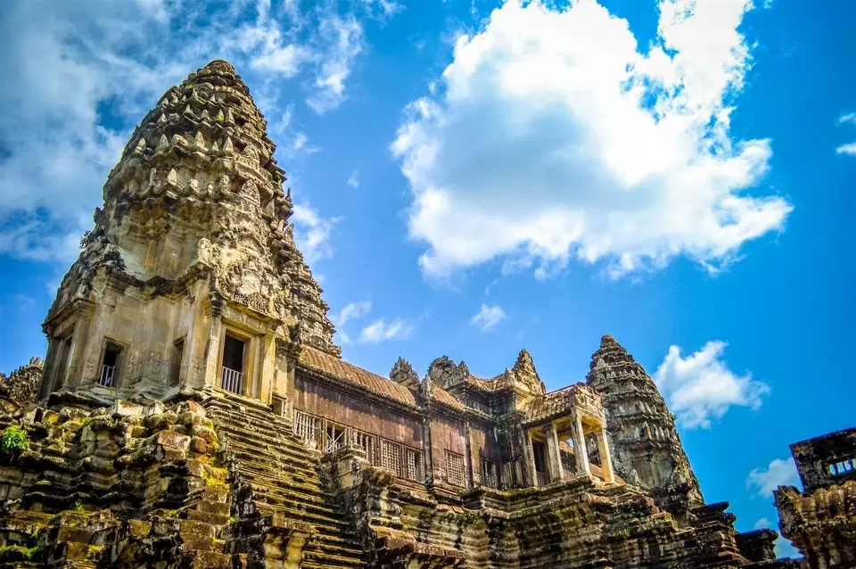 Cambodians Gamble Illegally in Prey Veng Province Casino Despite Government’s Crackdown on Unlawful Gambling, Reports Claim Cambodians Gamble Illegally in Prey Veng Province Casino Despite Government’s Crackdown on Unlawful Gambling, Reports Claim