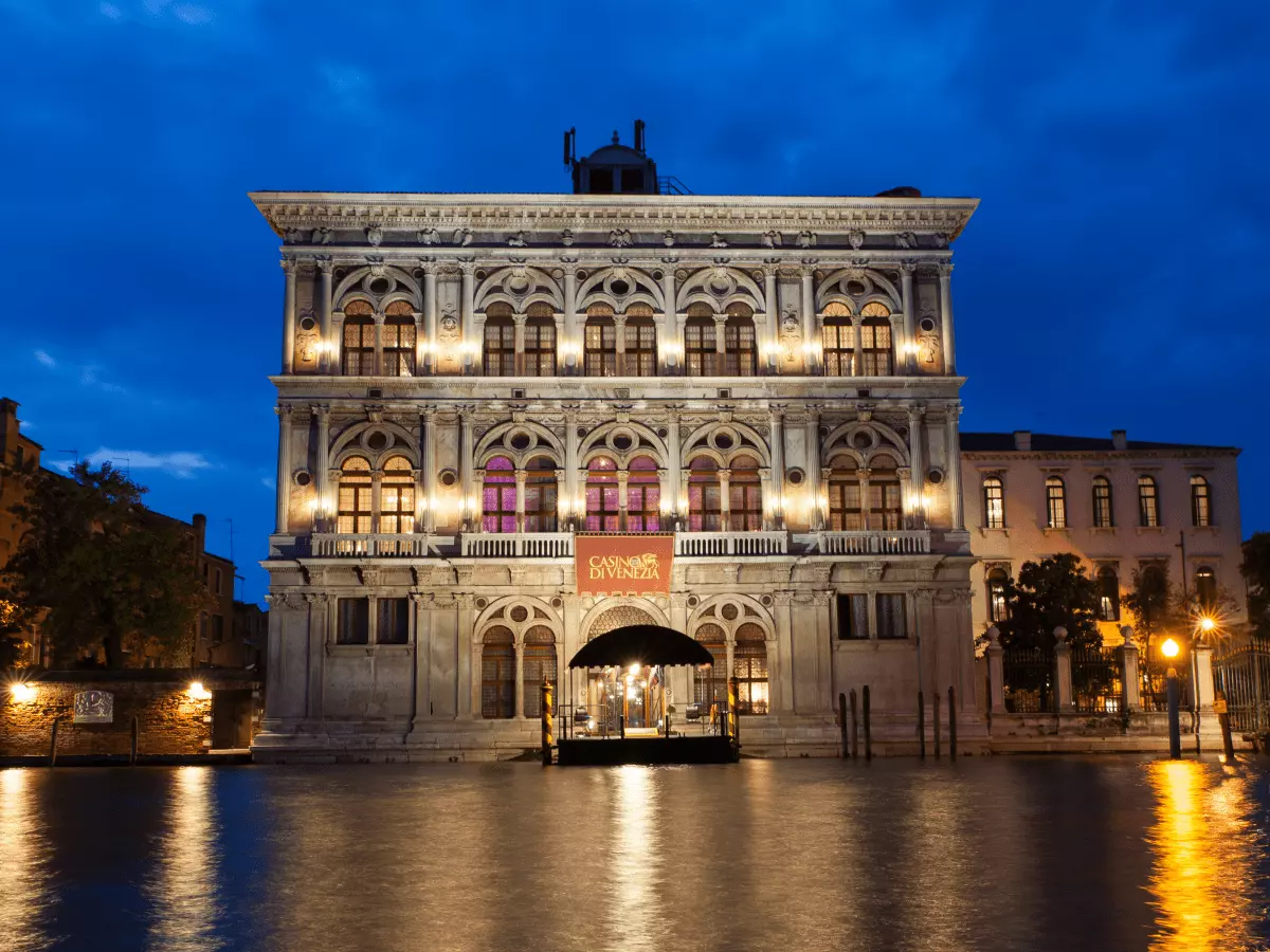 Ridotto – The First Modern Casino in the World Ridotto – The First Modern Casino in the World