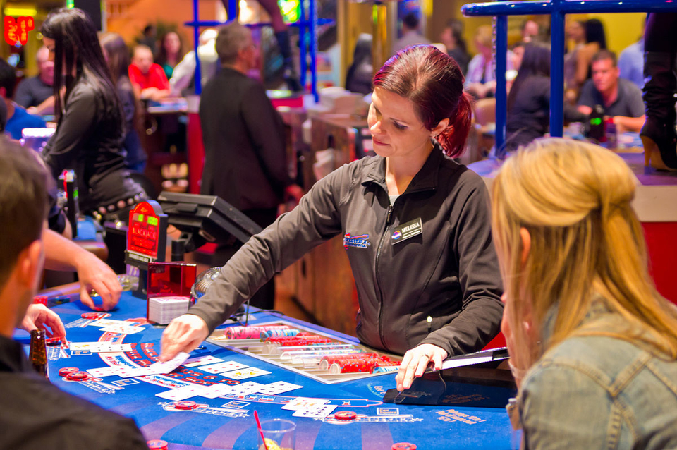 Casino Gambling Helps US Gambling Revenue Rise to New Record High in the Second Quarter of 2021 Casino Gambling Helps US Gambling Revenue Rise to New Record High in the Second Quarter of 2021