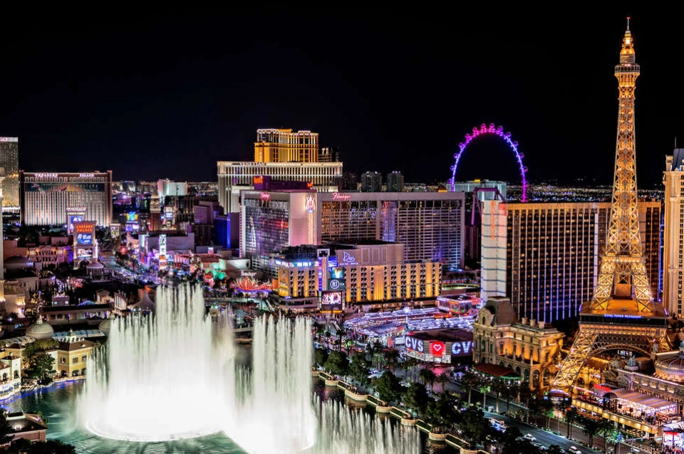 Caesars Entertainment’s Planned Las Vegas Strip Property Sale Fails
