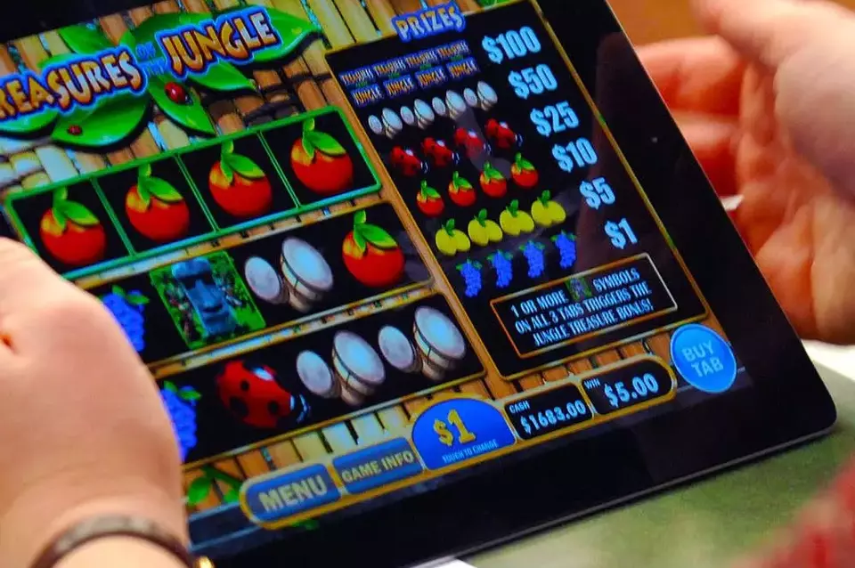 Minnesota Legislature Prohibits Faster-Play Feature in Electronic Pull-Tab Games