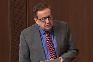 Prince Edward Island Senator Supports Bill Aimed at Restricting Sports Betting Advertisements